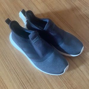 Adidas lite racer slip on